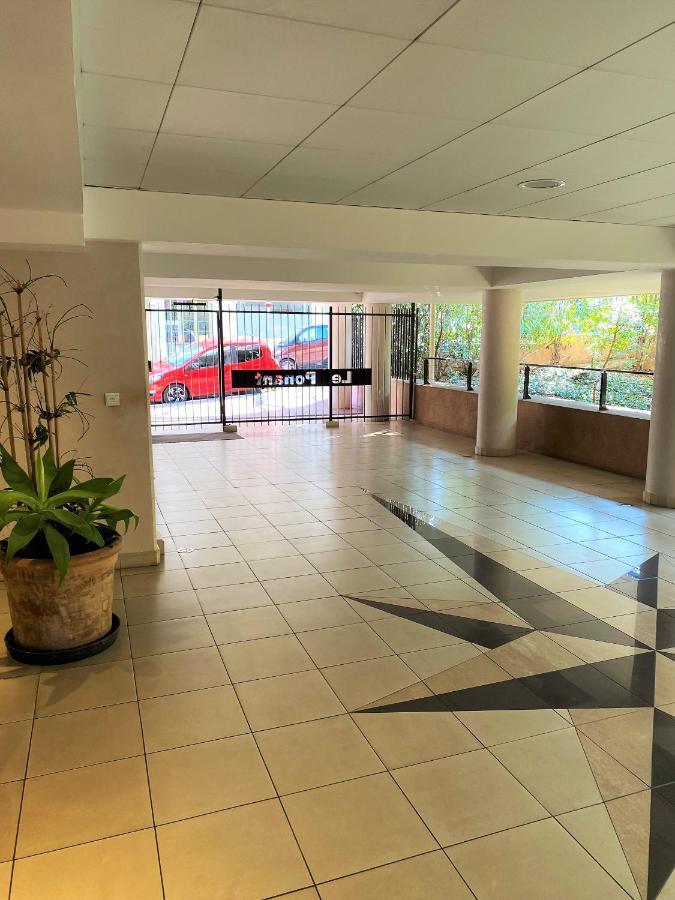 T2 Proche De La Gare, A 10 Minutes A Pieds De La Croisette, Piscine & Parking Dans Residence De Haut Standing Cannes Exterior photo