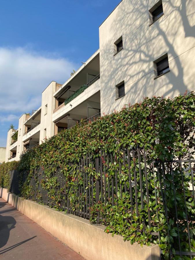T2 Proche De La Gare, A 10 Minutes A Pieds De La Croisette, Piscine & Parking Dans Residence De Haut Standing Cannes Exterior photo