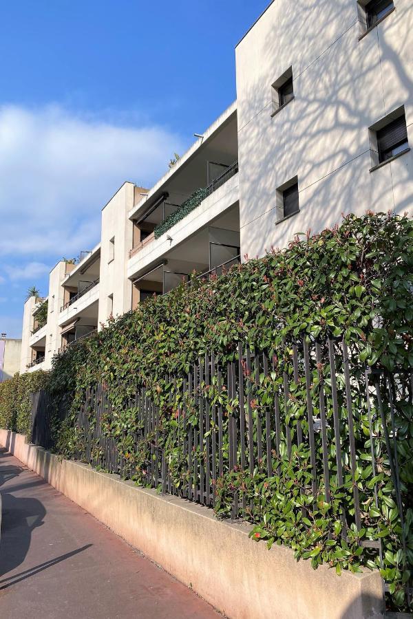 T2 Proche De La Gare, A 10 Minutes A Pieds De La Croisette, Piscine & Parking Dans Residence De Haut Standing Cannes Exterior photo